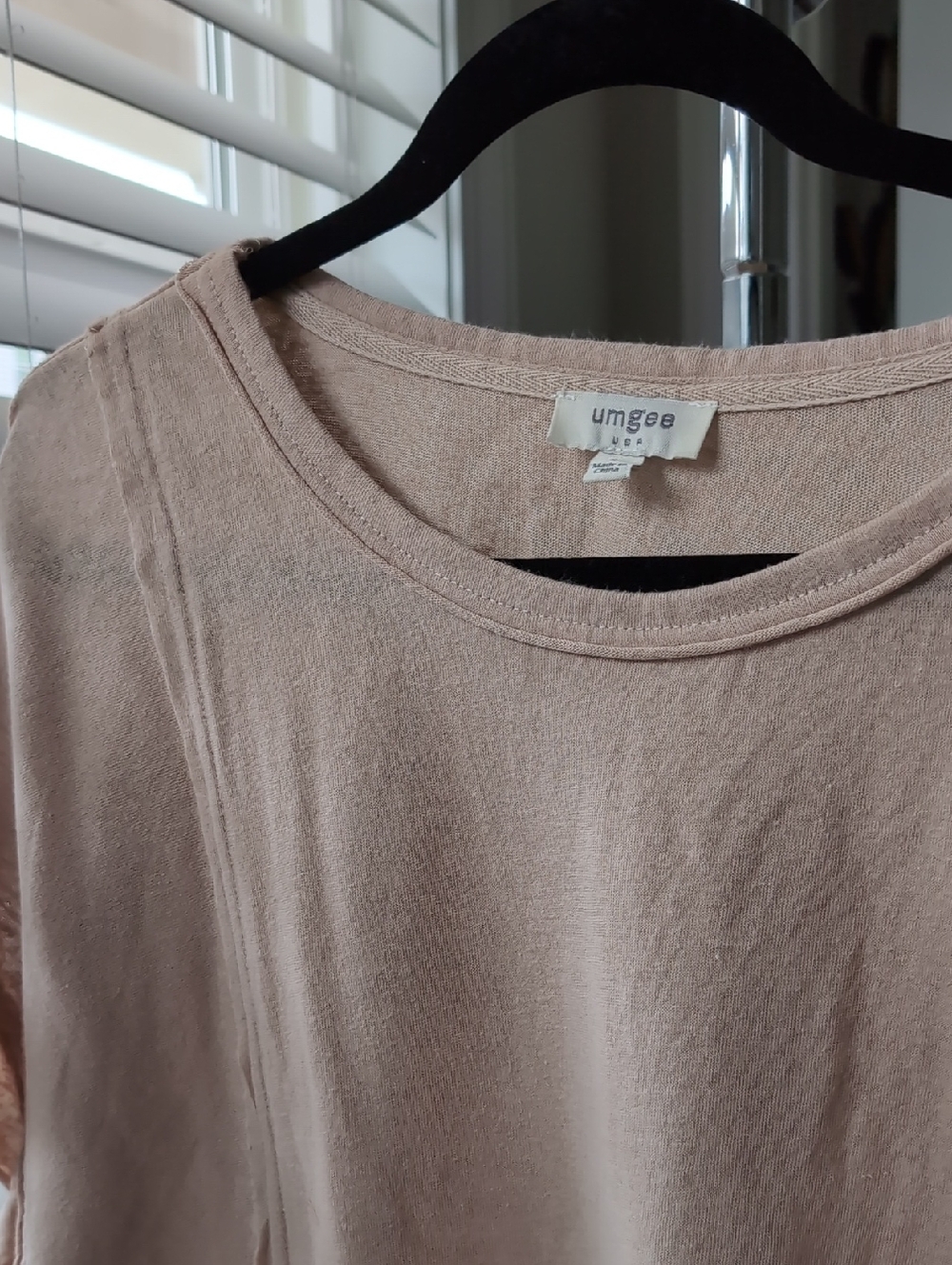 Umgee Ruffled Beige Top Small - Picture 4 of 8